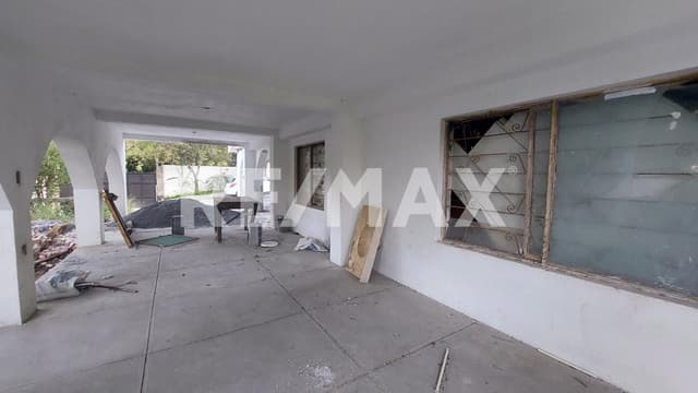 Casa de 3,000 m2 en venta, San Francisco, Santiago N.L. México.