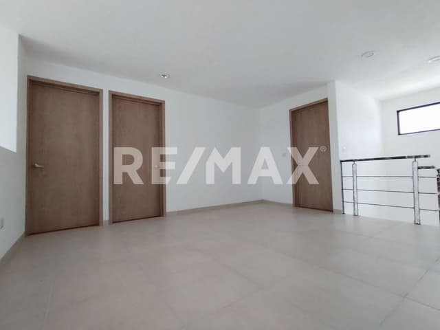 VENTA DE CASA EN MEXICALTZINGO "CONDOMINIO ROMA"