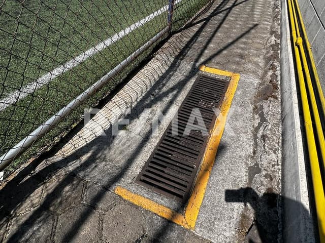 EN VENTA TERRENO COMERCIAL H500A CON SERVICIOS E INSTALACIONES, METEPEC ESTADO DE MEXICO