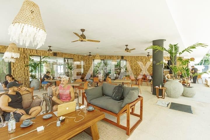 EN VENTA BELLO DEPARTAMENTO UBICADO EN COMPLEJO DE LUJO EN TULUM