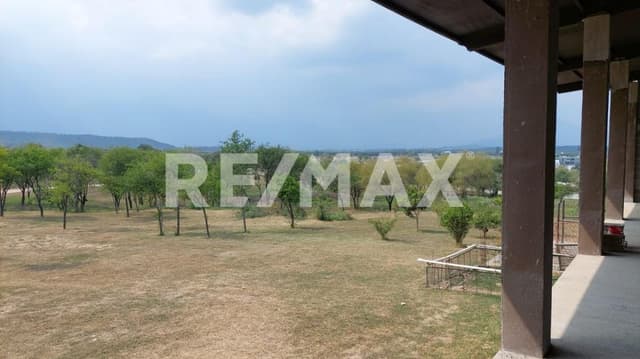 Terreno campestre residencial de 8,128m2 a 5 min del centro de Allende NL en La Cascara Montemorelos NL