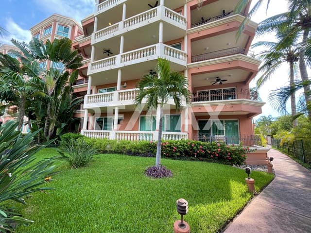 Condo for sale in Marina Costa Bonita 