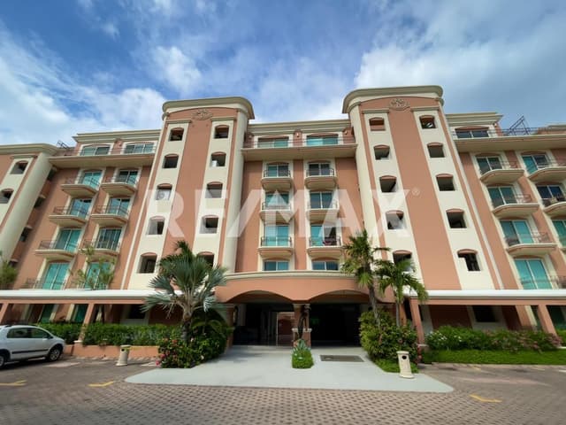 Condo for sale in Marina Costa Bonita 