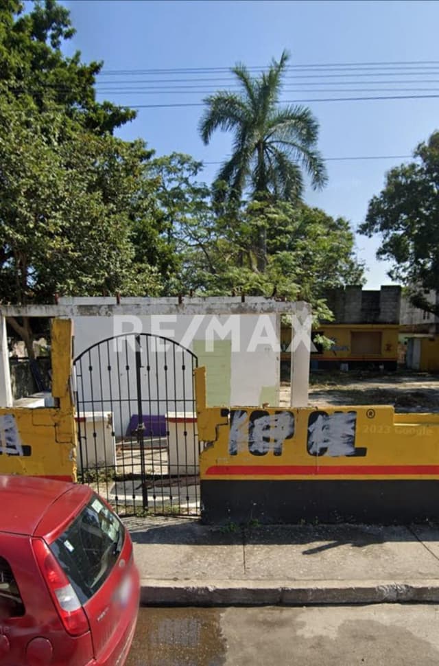 TERRENO EN VENTA