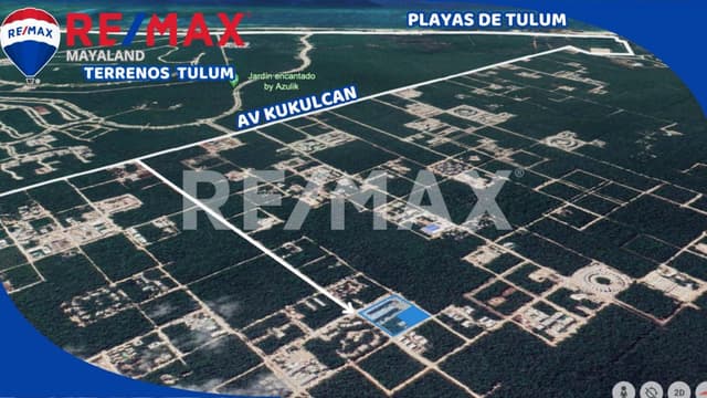 En venta lote en esquina de 2,250 m2 region 15 Tulum