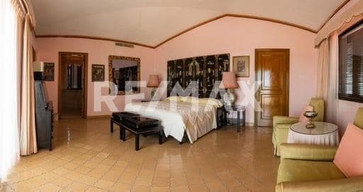CASA CON VISTA TOTAL A LA BAHÍA DE ACAPULCO Y LA ISLA LA ROQUETA, VENTA