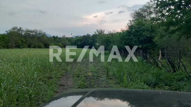 Venta Terreno Uso Mixto, La Morita, Montemorelos Nuevo León, México.