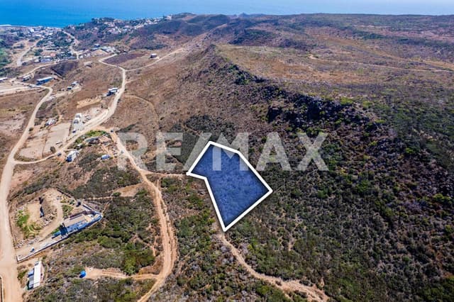 Terreno con vista al mar en Ensenada