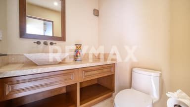 property image preview0