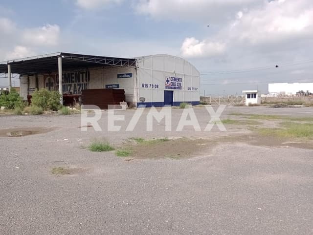 TERRENO EN VENTA CARRETERA PANAMERICANA CELAYA SALAMANCA