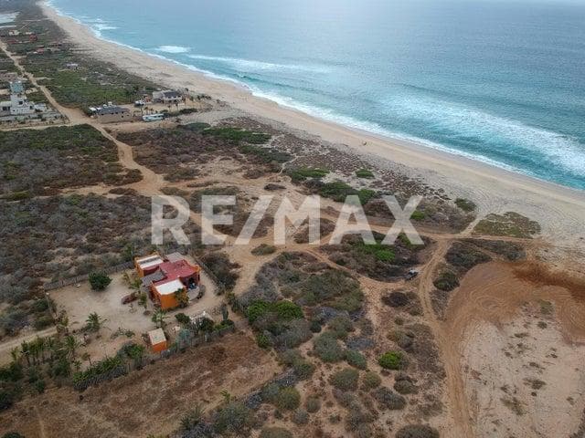 Stunning Beachfront Lot South Cerritos Beach, Pacific - MLS# 23-420