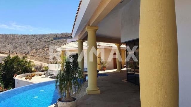 Casa Hermosa Vista Los Cerritos - MLS# 22-2407