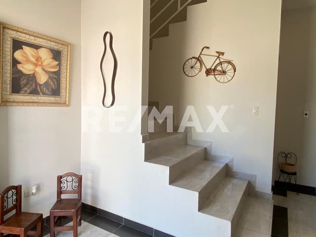 CASA EN RENTA EN RESIDENCIAL LAS TORRES