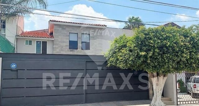 CASA VENTA COLINAS DEL CIMATARIO