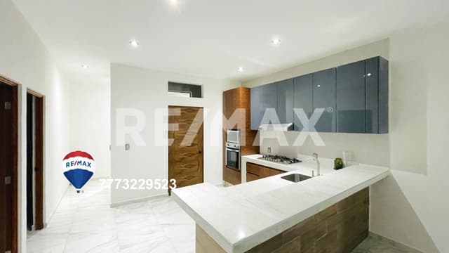 Renta de casa ideal para Hotel Boutique, Jardines de Cuernavaca...Clave 4444
