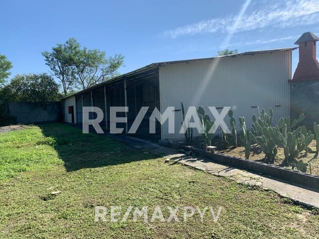 Quinta en Venta sobre Carretera en Linares, Nuevo León