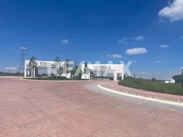 VENTA TERRENO CIUDAD MADERAS CORREGIDORA QUERETARO