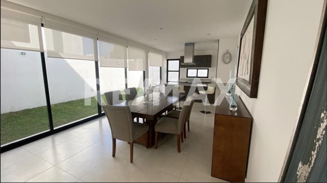 CASA EN VENTA EN CONDOMINIO BIO GRAND JURIQUILLA 