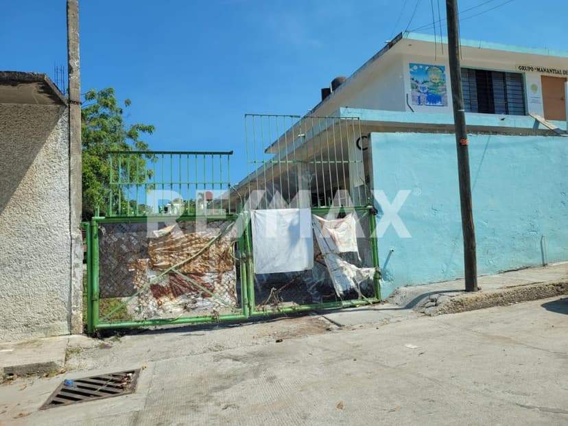 TERRENO EN VENTA