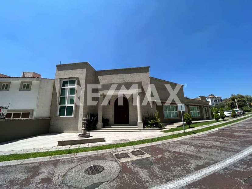 Venta Casa en Residencial Lomas del Rio, en Bosques de la Herradura