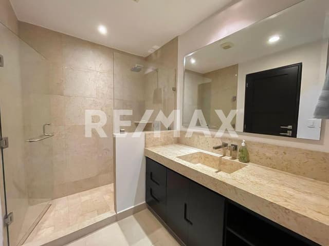 CONDOMINIO FRENTE AL MAR   