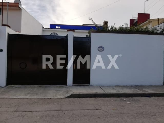 Casa en Venta en Santa Ana Tlapaltitlan, Toluca