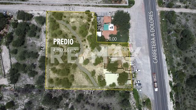 Este terreno es una gran oportunidad de inversión comercial!