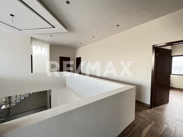 CASA EN VENTA EN HACIENDA EL ROSARIO 