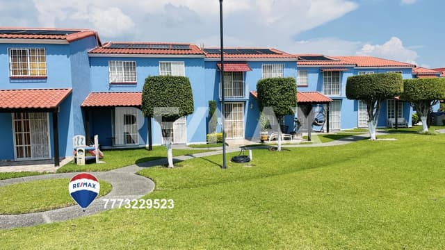 Venta de casa en condominio, Col. Campanario, Jiutepec, Morelos..--Clave 4483