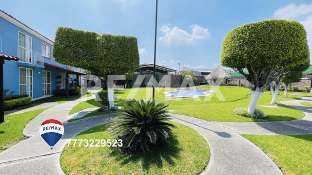 Venta de casa en condominio, Col. Campanario, Jiutepec, Morelos..--Clave 4483