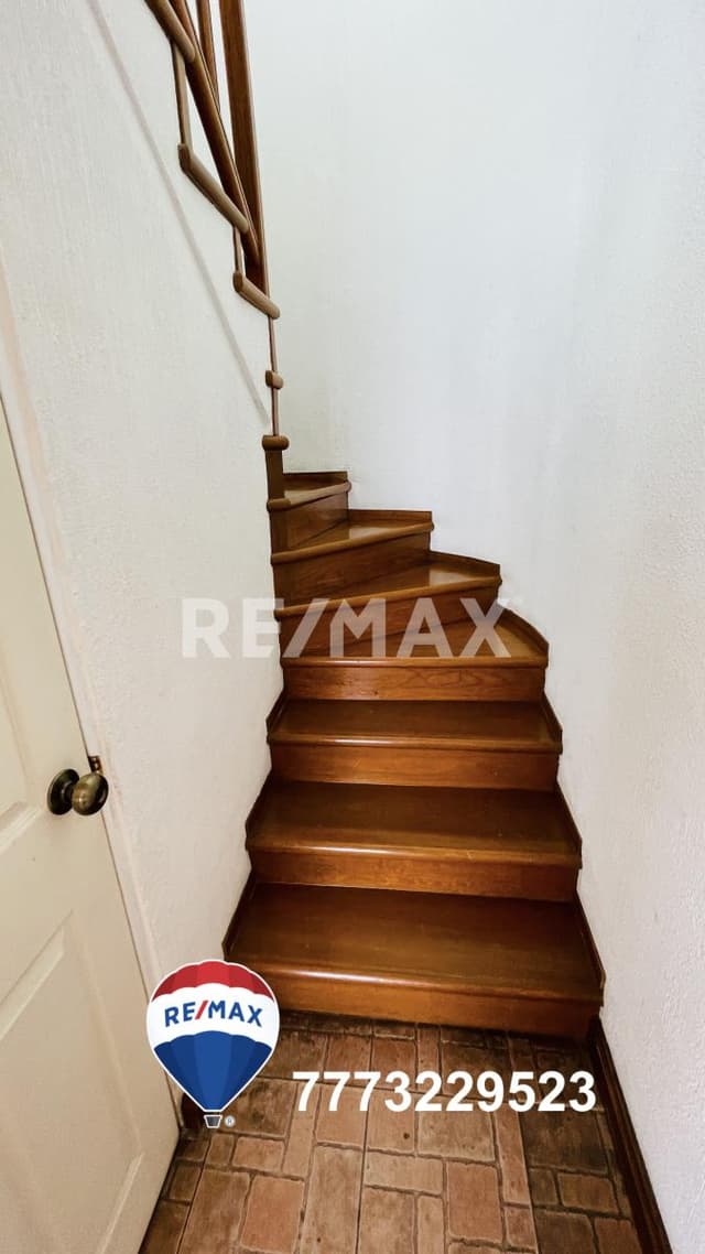 Venta de casa en condominio, Col. Campanario, Jiutepec, Morelos..--Clave 4483