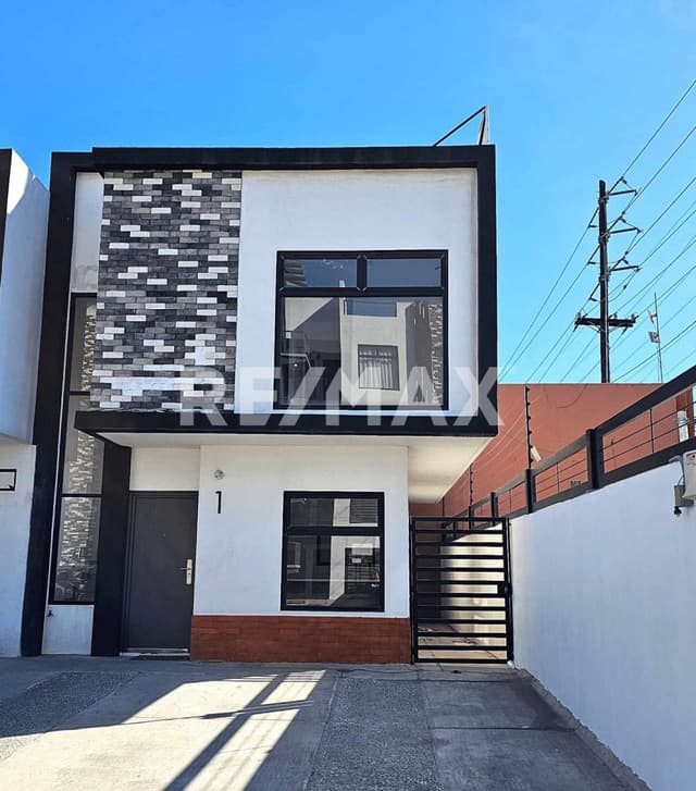 CASA EN CONDOMINIO EN VENTA