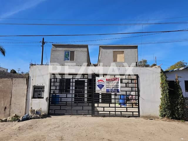 TERRENO CON CONSTRUCCIÓN EN VENTA
