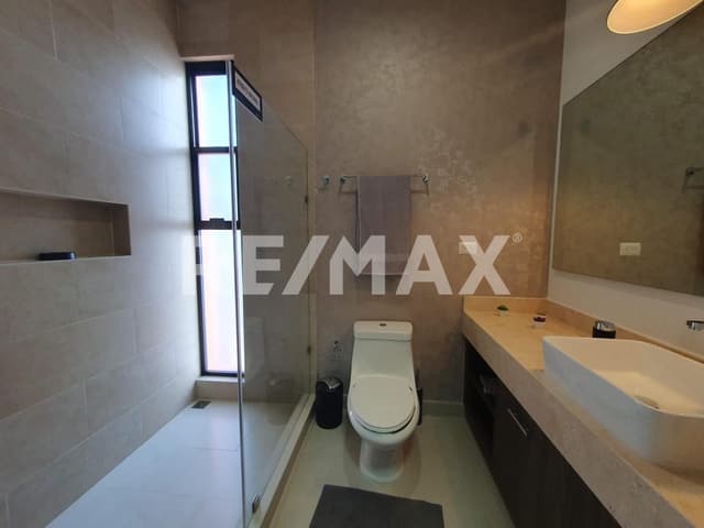 CASA EN VENTA ZIBATA