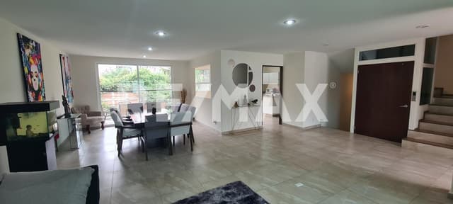 Venta de Casa en Fraccionamiento Lomas Verdes, Sexta Sección Lomas Verdes, Jose M. Hidalgo Esnaurrizar, Estado de México