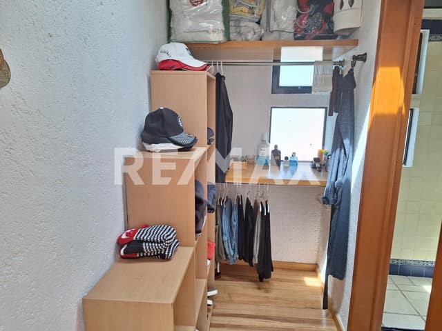 DHV     HERMOSA CASA ESTILO MEXICANO EN CONDADO DE SAYAVEDRA