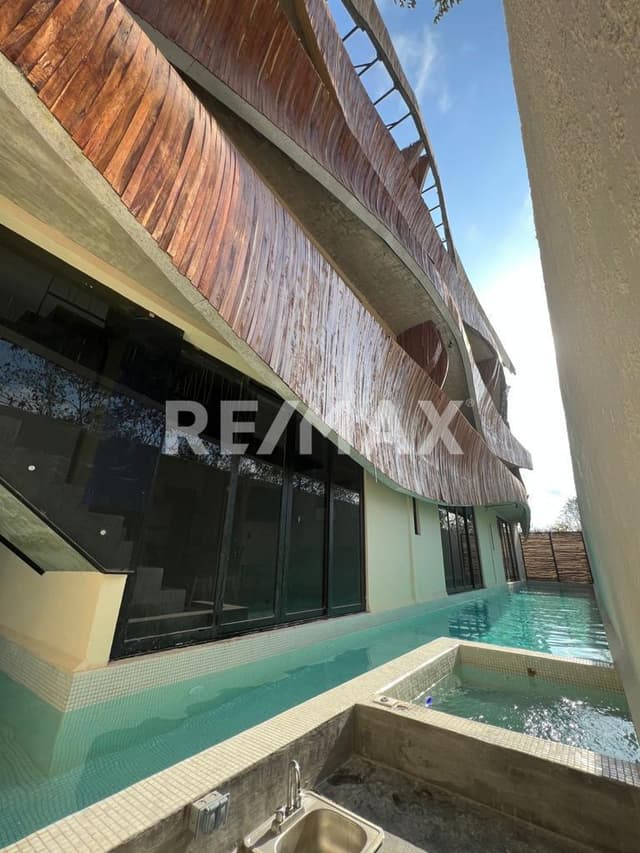 ESTUDIO EN RENTA EN LA NUEVA ZONA DE LA VELETA 