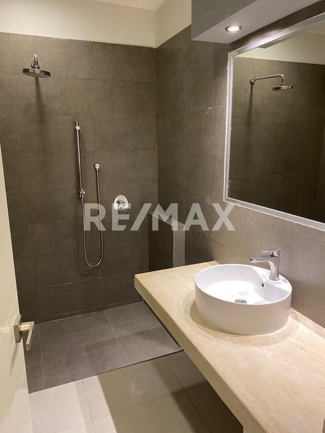 3 DEPARTAMENTOS EN VENTA PLANTA BAJA 