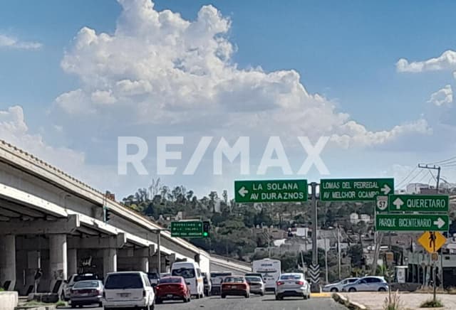 CASA EN VENTA EN SANTA ROSA JAUREGUI 