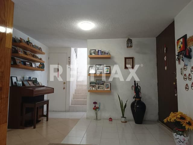 YLF Casa en Venta en Ciudad Brisa, Naucalpan de Juárez.