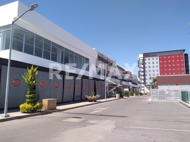 Local en renta Plaza del Hotel Ibis