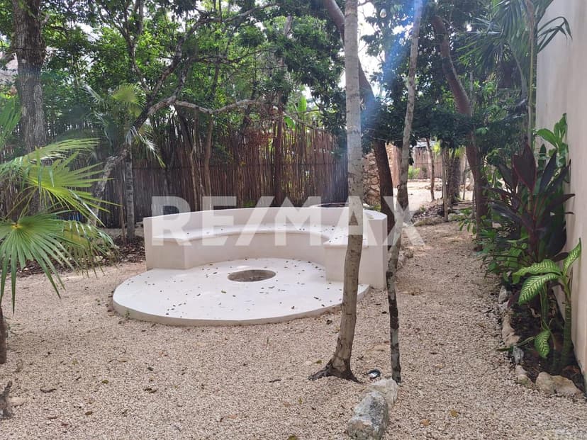Casa en Venta 3 rec  2 baños  alberca  patio 
