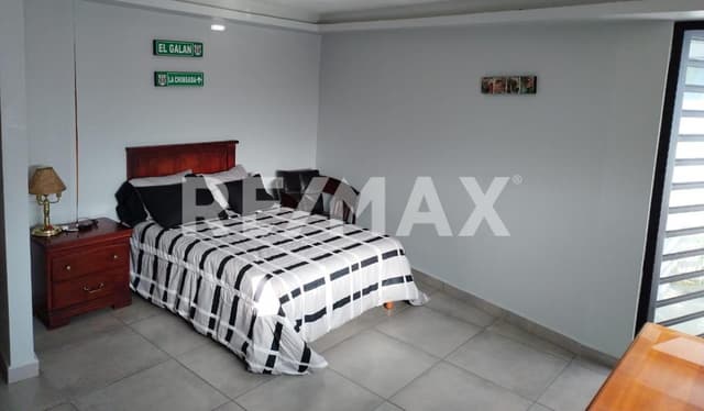 CASA EN VENTA EN PRIVADA JURIQUILLA