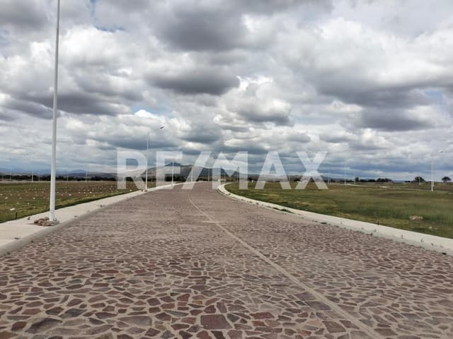 Terreno en venta en el Suburbio Tzinacua