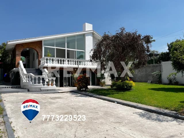 Venta de casa en Burgos, Temixco, Morelos...Clave 4524