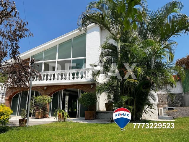 Venta de casa en Burgos, Temixco, Morelos...Clave 4524