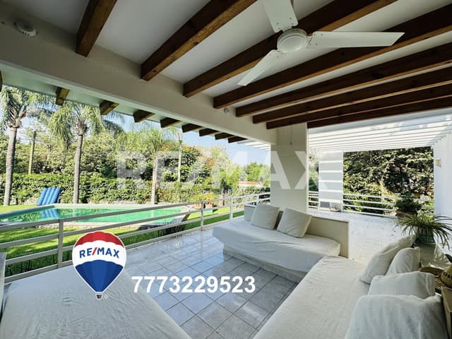 Venta de casa con control de acceso, Lomas de Jiutepec...Clave 4532 