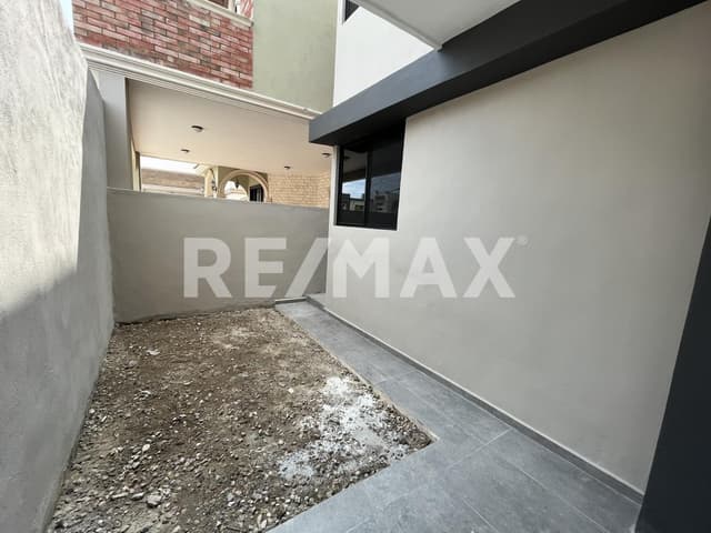 CASA EN VENTA - COL. MINERVA, TAMPICO