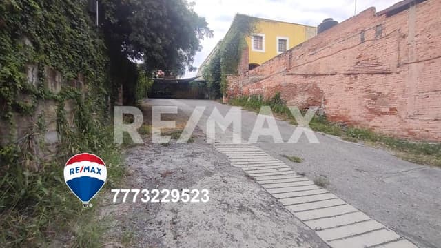 Venta de terreno en el Centro de Cuernavaca, Morelos...Clave 4533