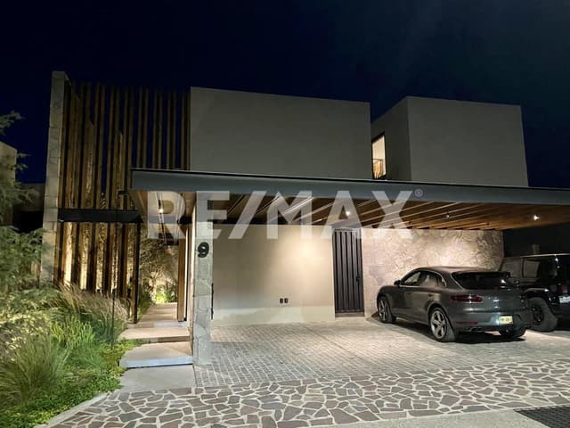 CASA EN VENTA EN CONDOMINIO  ALTOZANO 